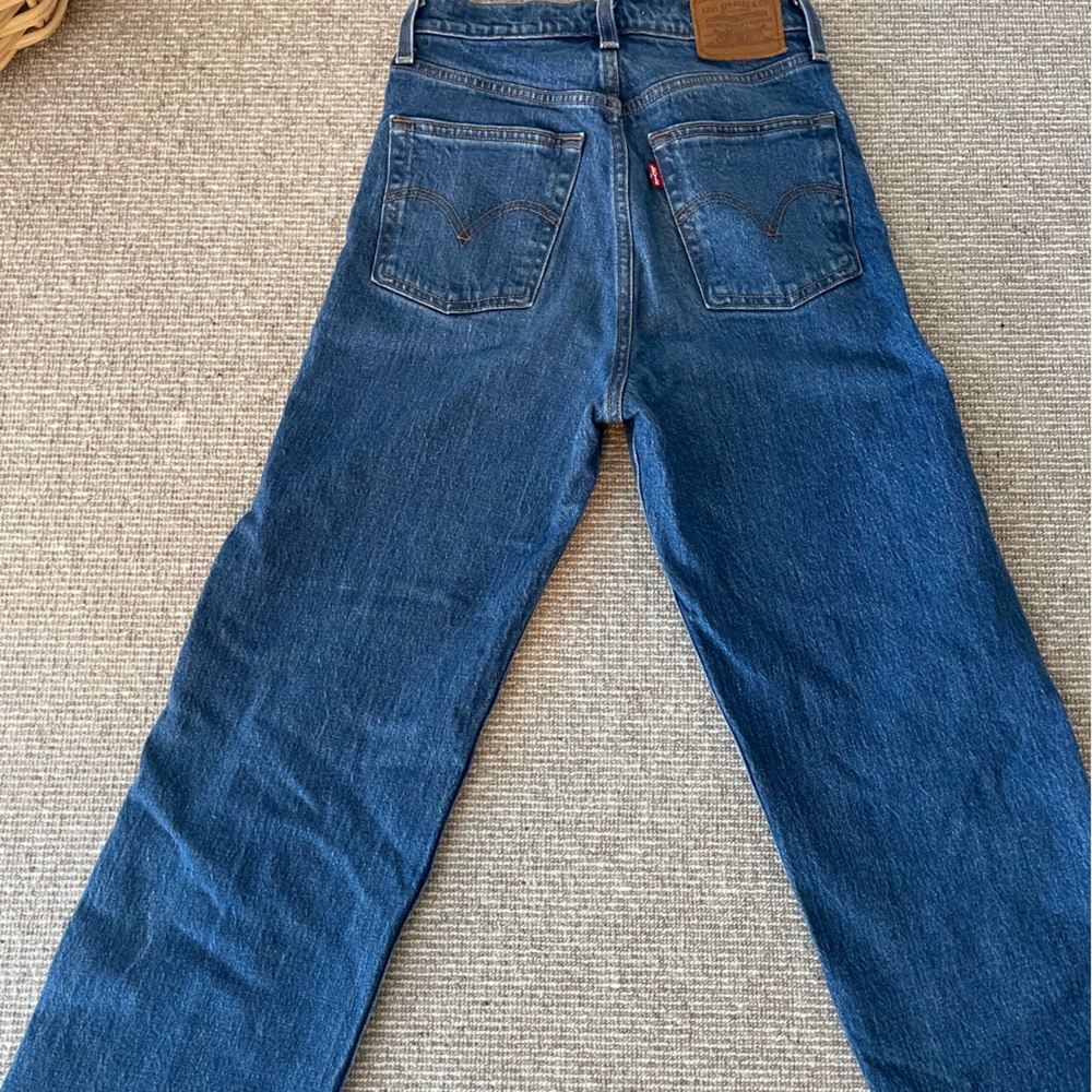 LEVI’S | Ribcage Straight - Picture 4 of 5